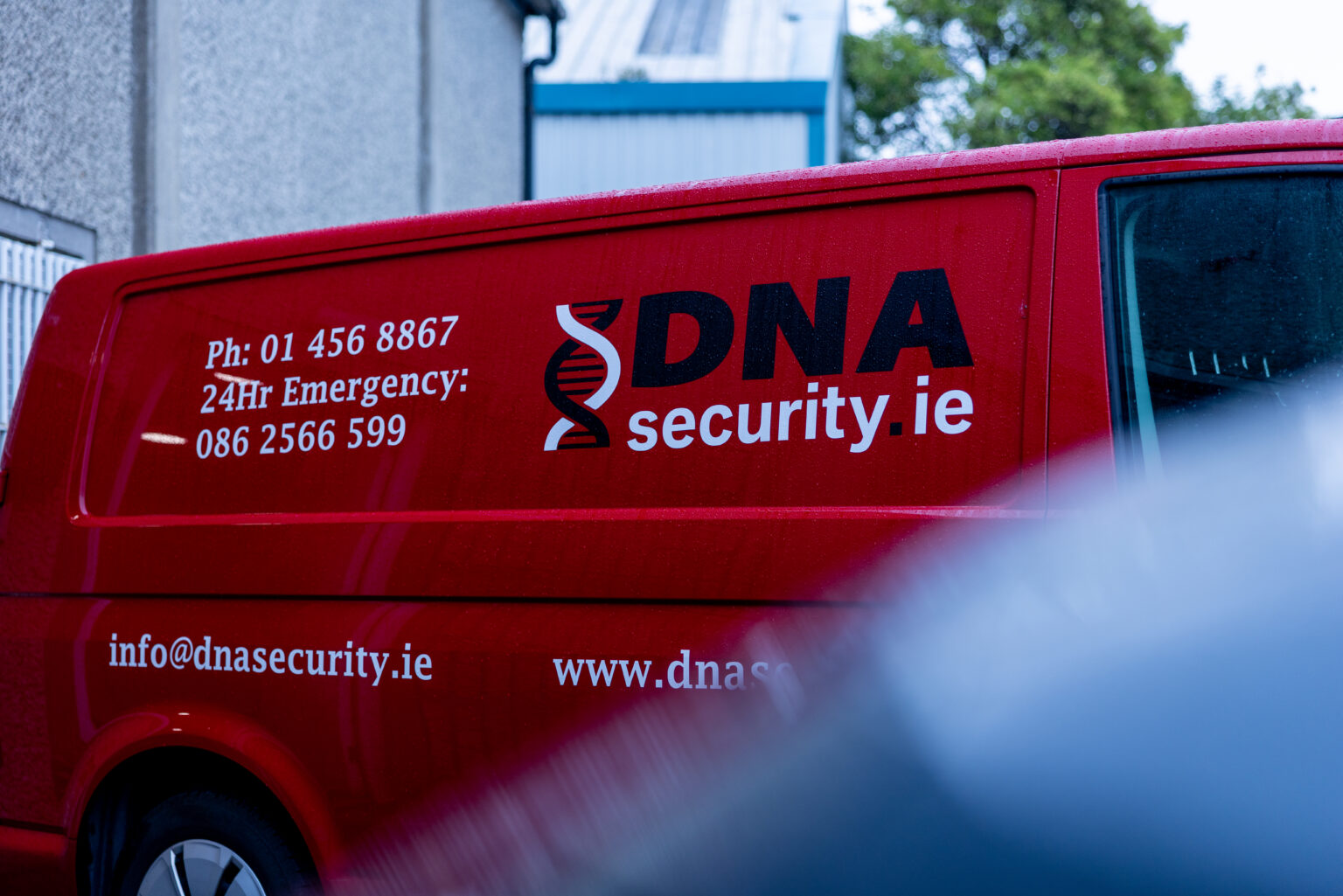 DNA Security response van showing the twenty four hour emergency contact number for keyholding call outs